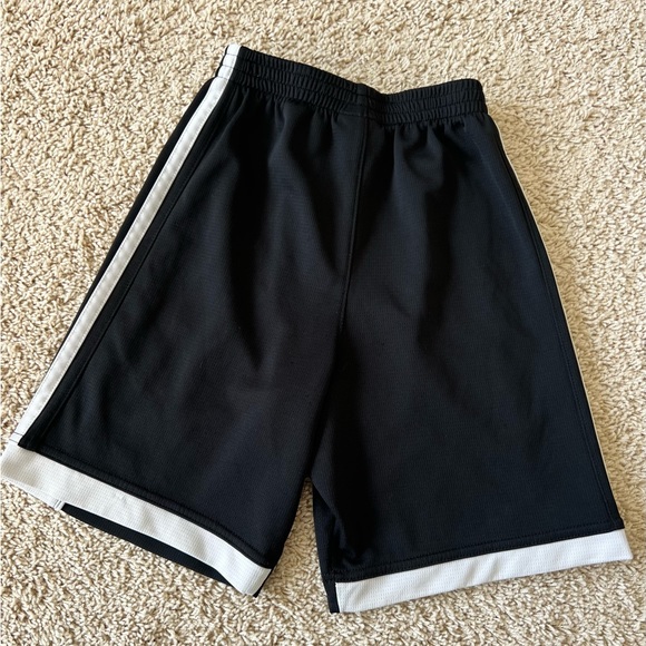 Adidas Classic 3 Stripe Shorts.  Youth Size 7 - Picture 3 of 4